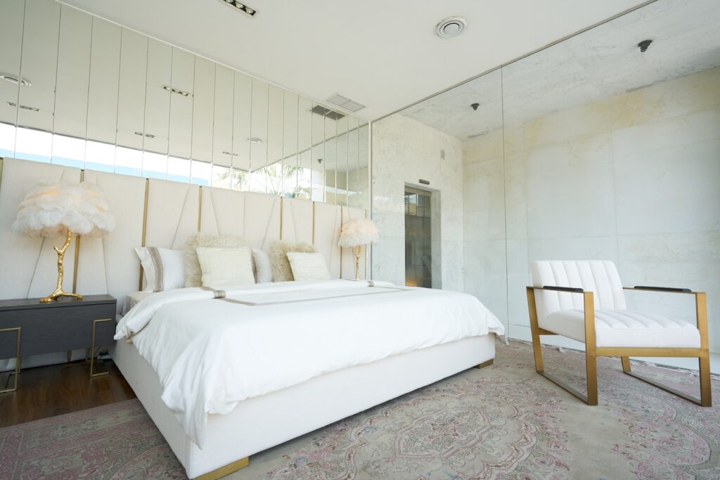 SERENA BED