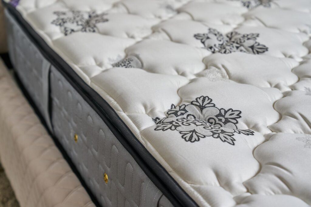 NEW GRAND MAJESTY P.TOP MATTRESS